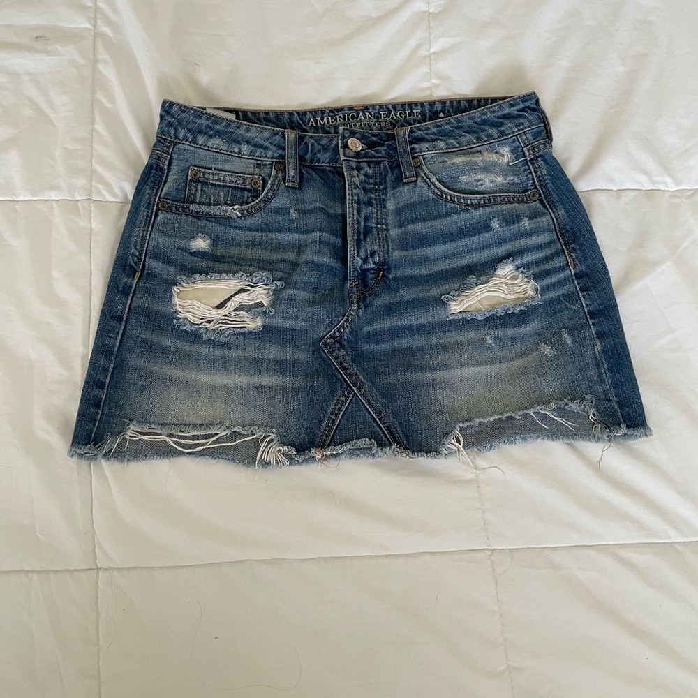 American Eagle Distressed Jean Skirt